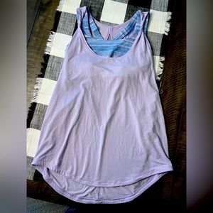 Lululemon Twisted top